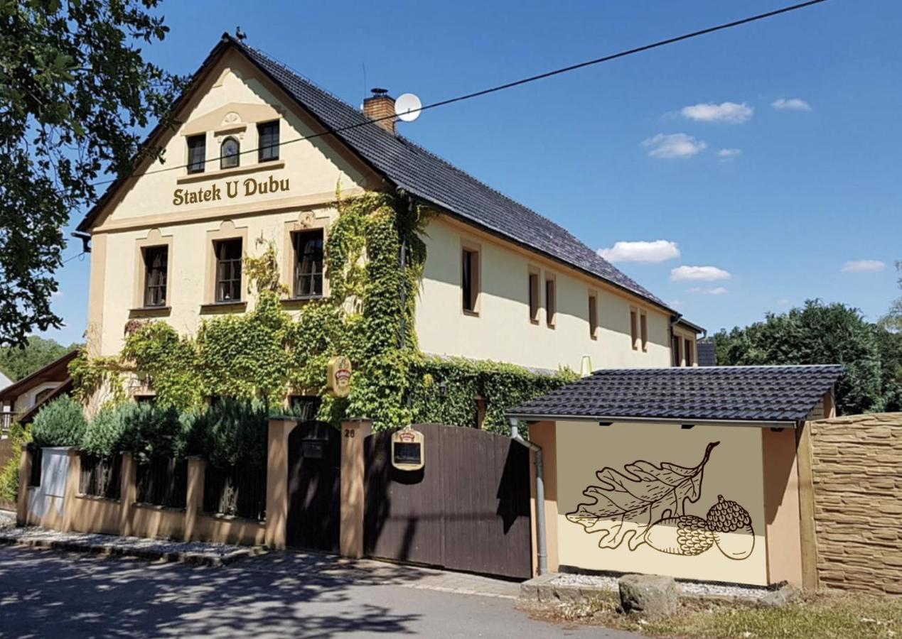 Statek U Dubu Hotel Svojetin Kültér fotó